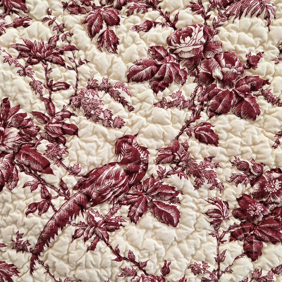 Bloomingdales Pillow Sham Red Cream Cotton Floral Toile Quilted Country Cottage - Picture 2 of 12